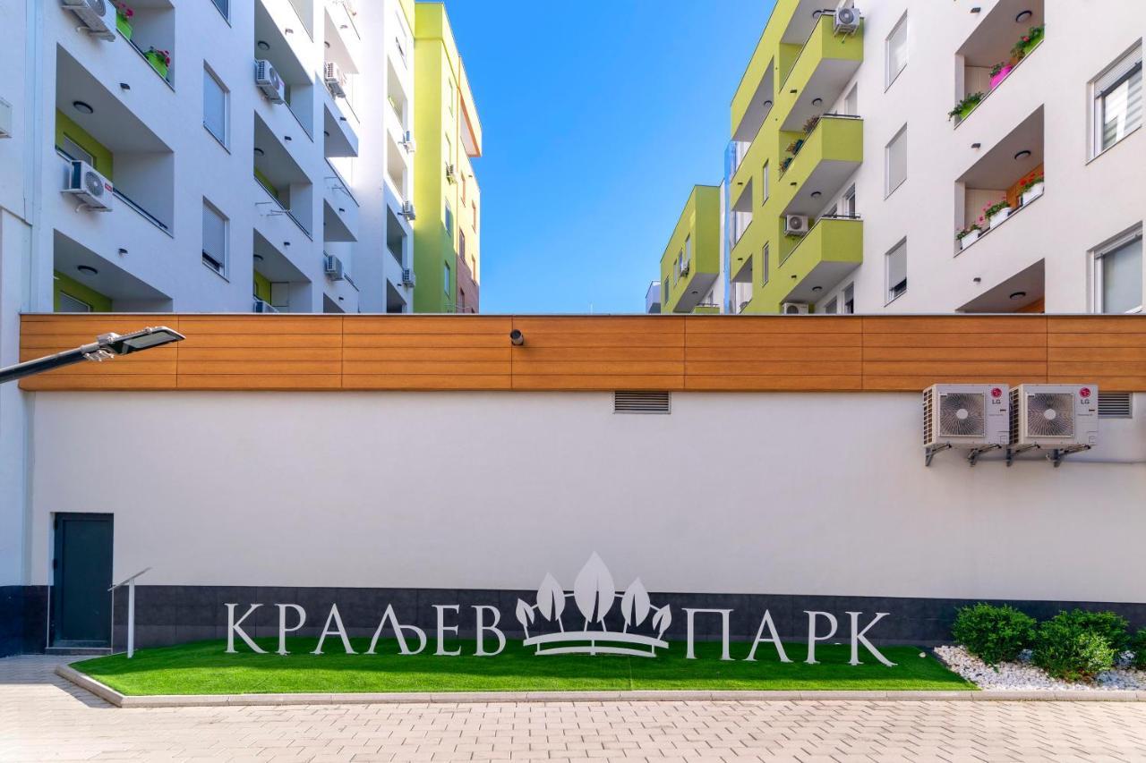 Mili Lux Apartman Novi Sad Esterno foto
