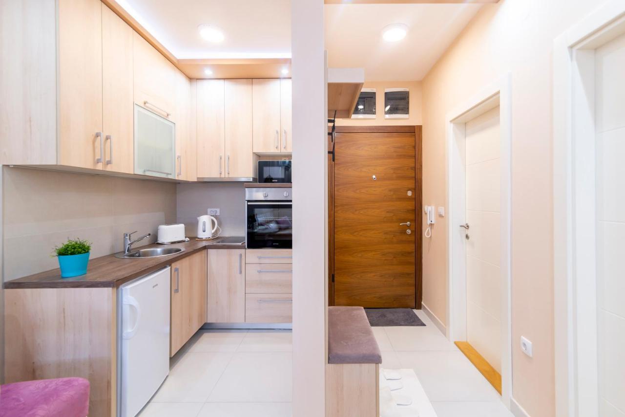 Mili Lux Apartman Novi Sad Esterno foto