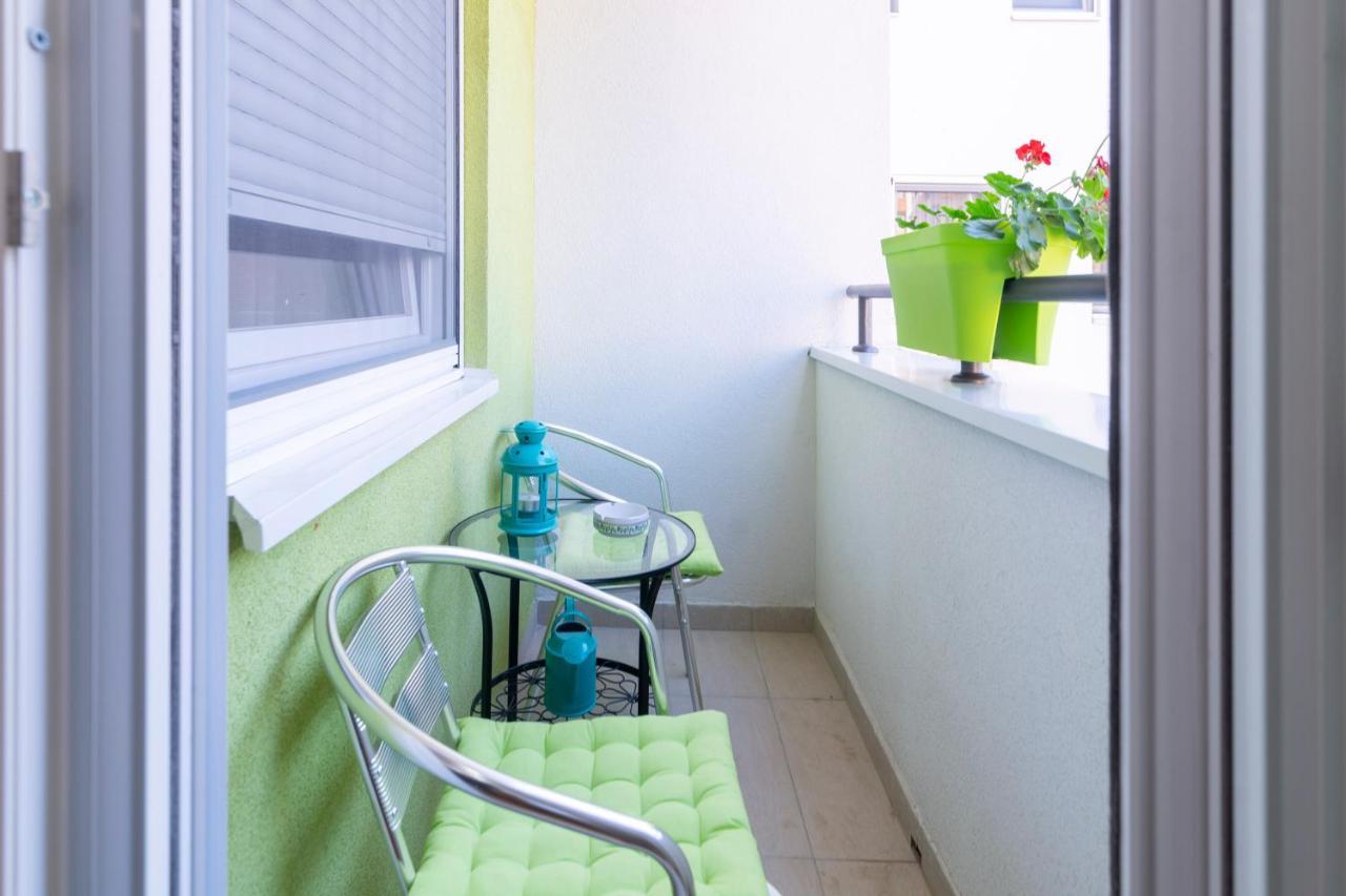 Mili Lux Apartman Novi Sad Esterno foto